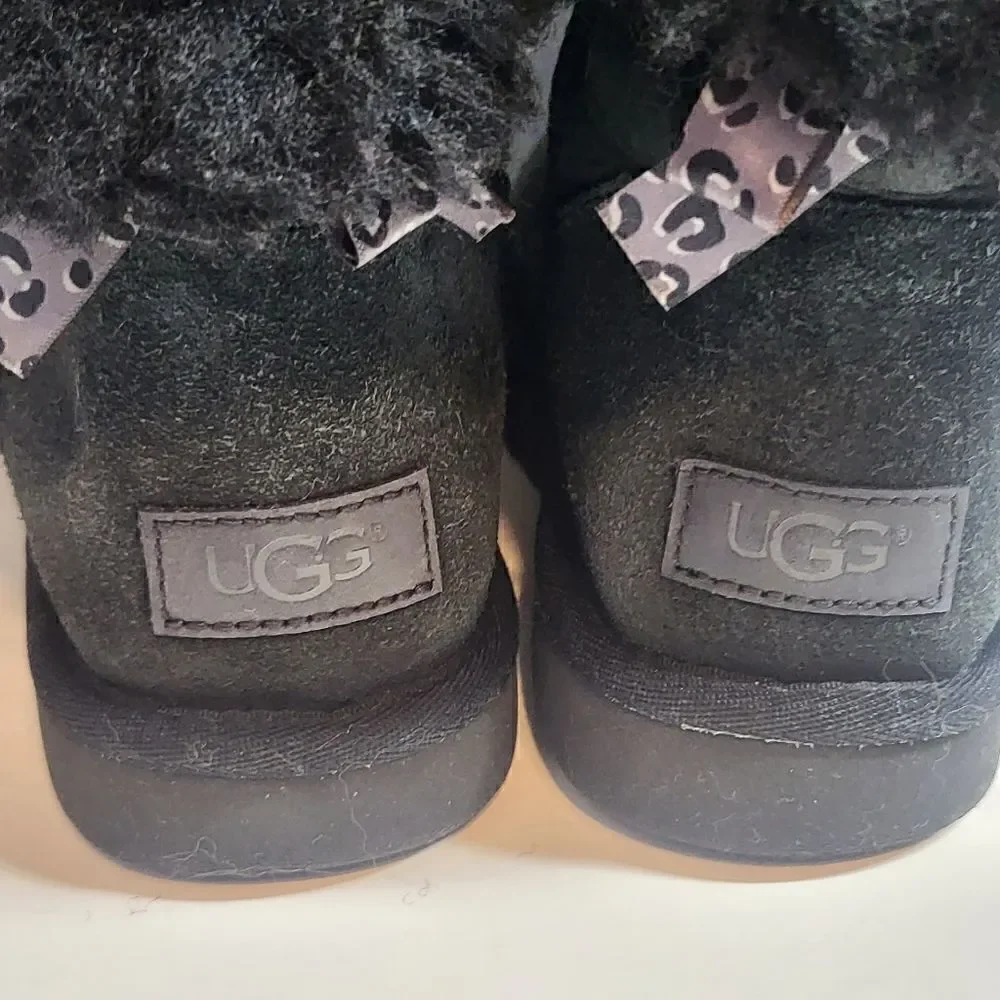 Ugg Women's Deep Green Short Ankle Boots